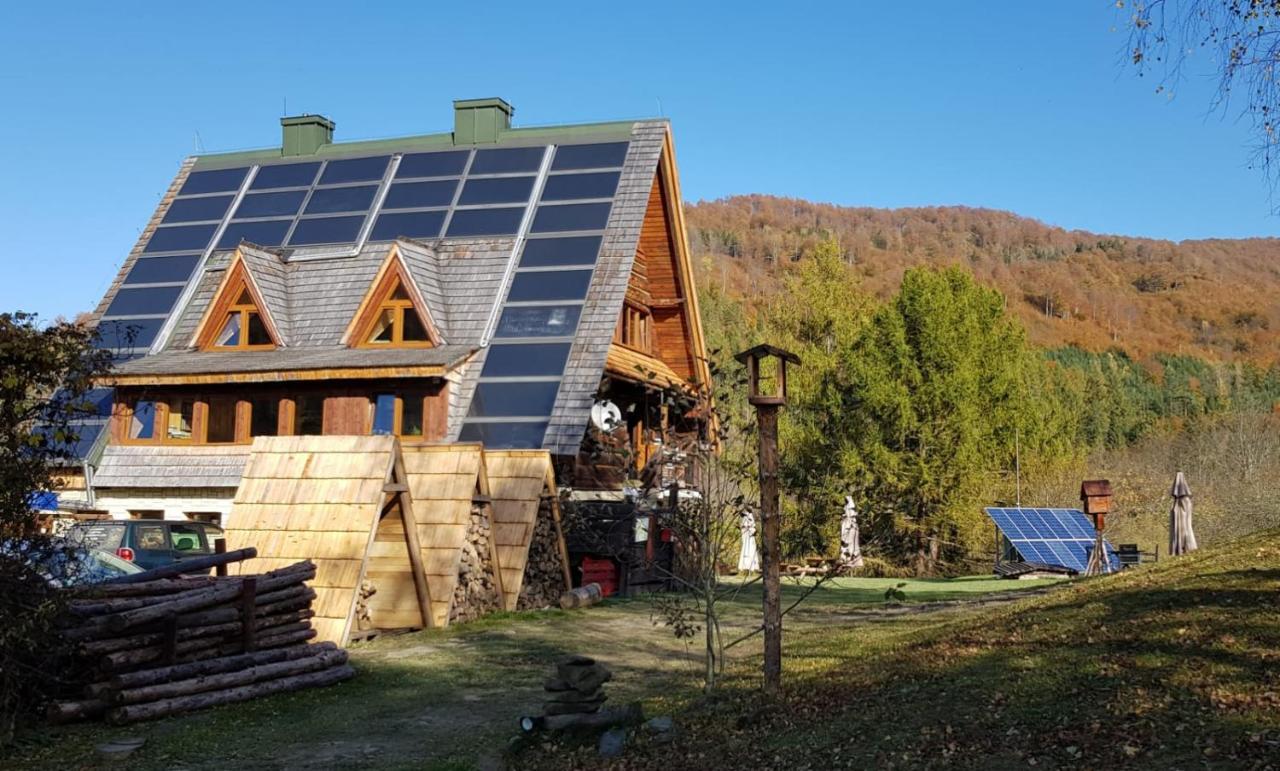 Bacowka Pttk Jaworzec Hostel Wetlina Εξωτερικό φωτογραφία
